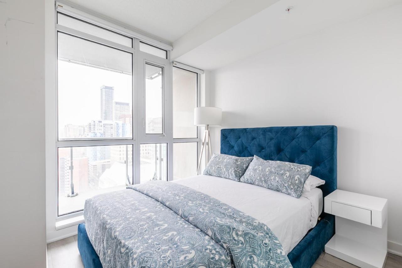Luxury 2 Bedroom In The Heart Of Entertainment District - City Skyline View & Balcony Toronto Exteriör bild